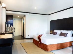 Town In Town Garden Resort