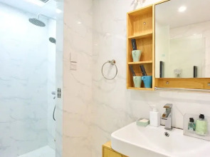 Sunshine Apartment Near Bund