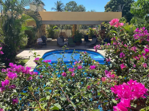 Zandoyo Bed & Breakfast