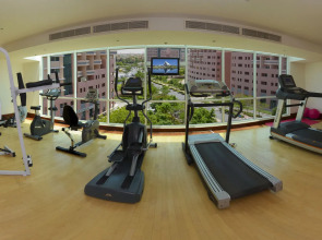 Parkside Suites Hotel Apartment