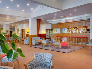 Panorama Berghotel Wettiner Höhe