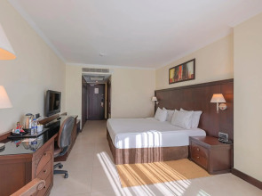 Harbour Plaza North Point