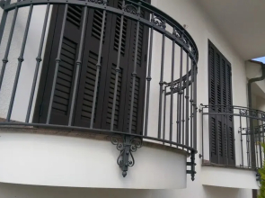 House With 3 Bedrooms in Surano, With Furnished Balcony - 7 km From th