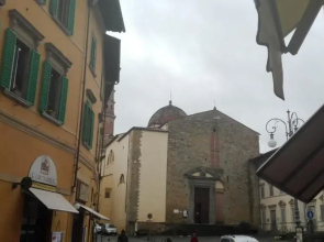 "Via Cavour 81"
