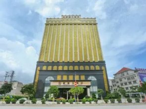 Oriental Host Hotel