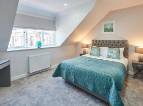 Host Stay The Loft The Regency