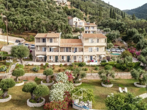 Krouzeri Beach Apartments Corfu