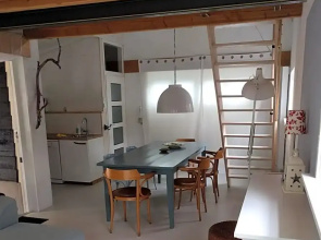 Studio Blue Beech