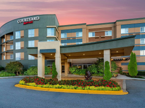 Courtyard by Marriott Atlanta McDonough