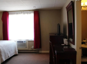 Motel Capri & Suites