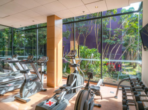 Holiday Inn Express Phuket Patong Beach Central by IHG