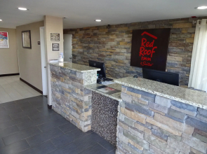 Red Roof Inn & Suites Greenwood, SC