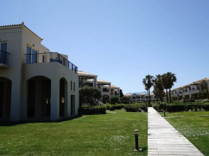 3-Bedroom Apartment on Beach Cassiopeia