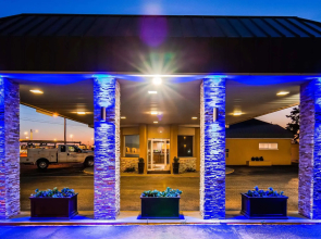 Best Western Red Carpet Inn