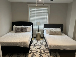 The Luxe Spot 1