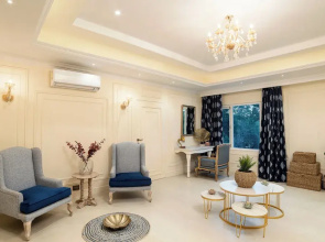 1 Amiras Entire Villa at Fateh Sagar, Udaipur