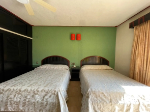 Suites Los Arcos Isla Mujeres