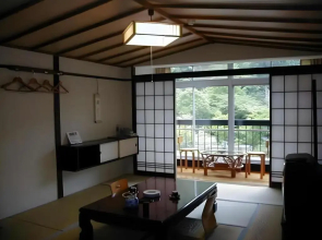 Myoken Tanaka Kaikan