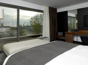 The Met Hotel, a member of Design Hotels