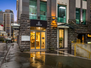 Lovely 1-bedroom apartment on Queen Street