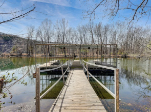 Rockaway Beach Home w/ Attached Dock Slip Included