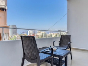 The Pop House 2-BR Apt in Mar Mkhayel