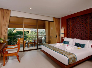 Отель Rawai Palm Beach Resort