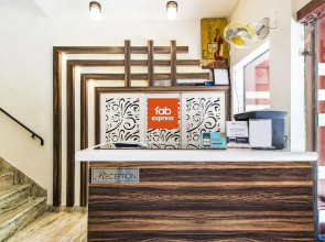 FabExpress Royal Residency Suites
