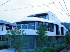 lili villa hayama