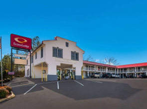 Econo Lodge Calhoun North Damascus