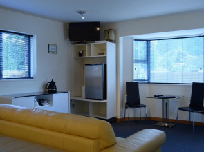 Amuri House Boutique Motel