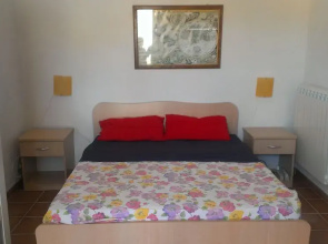 Studio Apartment in Countryside Villa With Swimming Pool