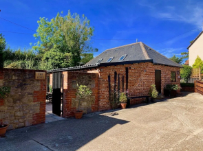 Little Upton Farm
