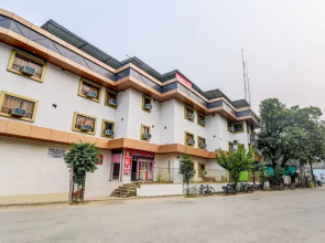 OYO 44294 Hotel Siddahanth International