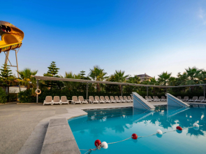 Sunmelia Beach Resort Hotel & Spa
