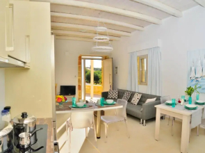 Koukis House