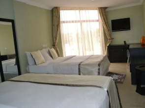 Panone Hotel Chekereni
