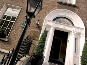 Premier Suites Dublin Leeson Street