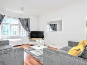 Celebrity Apartments Brighton Queens