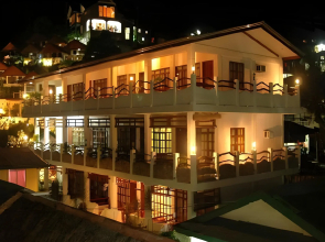 Angelyn's Dive Resort