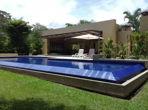 w Beautiful 4BR Villa at Mesa de Yeguas
