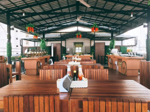 Patra Boutique Hotel