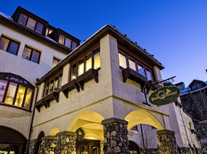 Poste Montane Lodge
