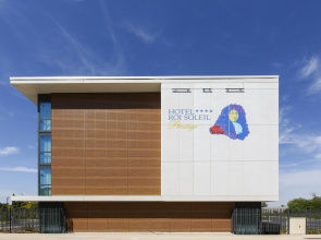 Hôtel Roi Soleil Prestige Plaisir - St Quentin