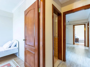 Flat With Shared Pool Near Sabiha Gokcen Airport