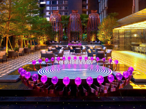 W Guangzhou