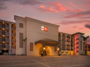 Best Western Plus Beach Resort