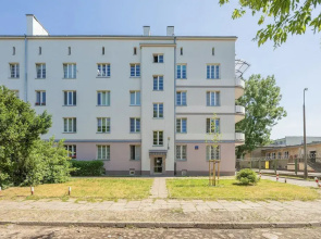 Apartment Near Łazienki by Renters