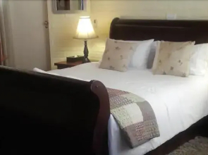 Somona Guest House