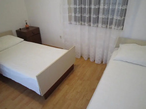 Seven-Bedroom Holiday Home in Pag